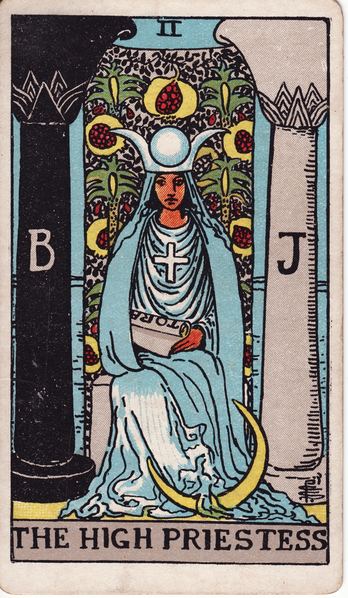 Tarotkarte Die Hohepriesterin aus dem Rider-Waite-Tarot