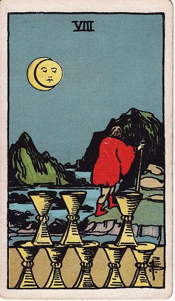 Tarotkarte Acht der Kelche aus dem Rider-Waite-Tarot